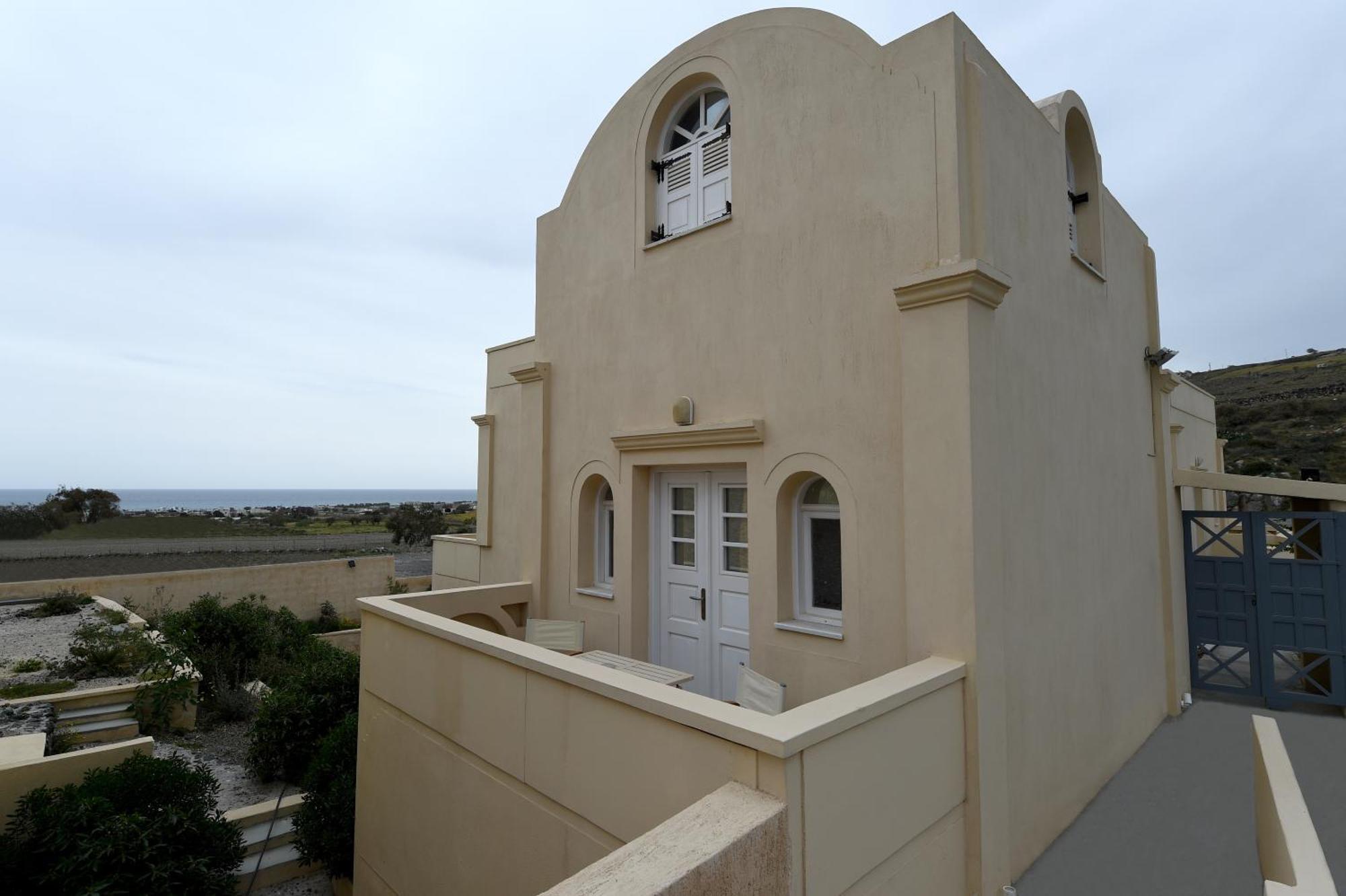 Aparthotel Leon Santorini Perivolos  Esterno foto
