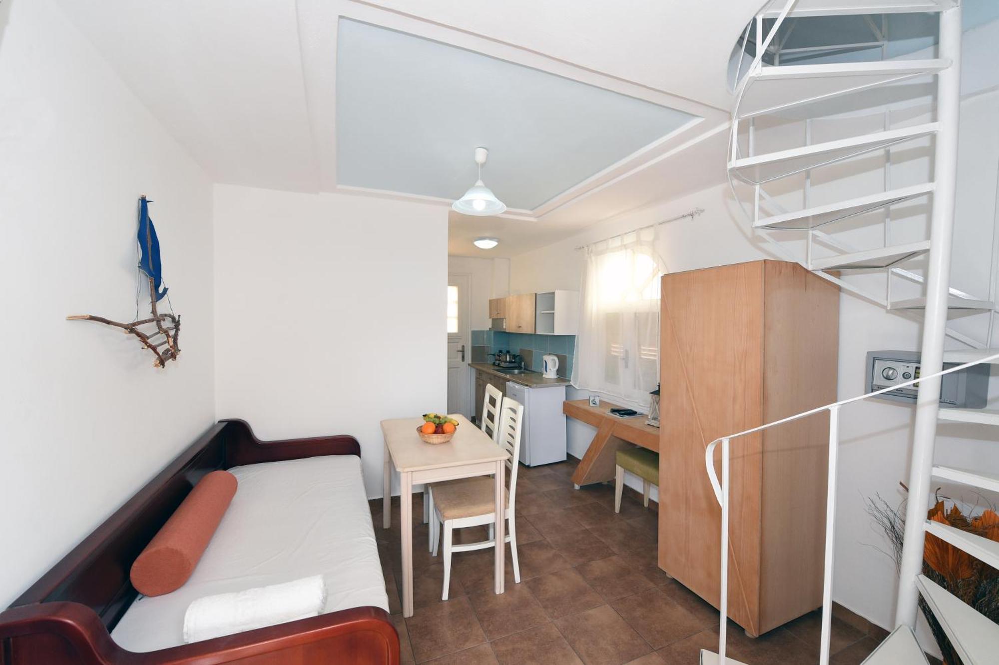 Aparthotel Leon Santorini Perivolos  Esterno foto