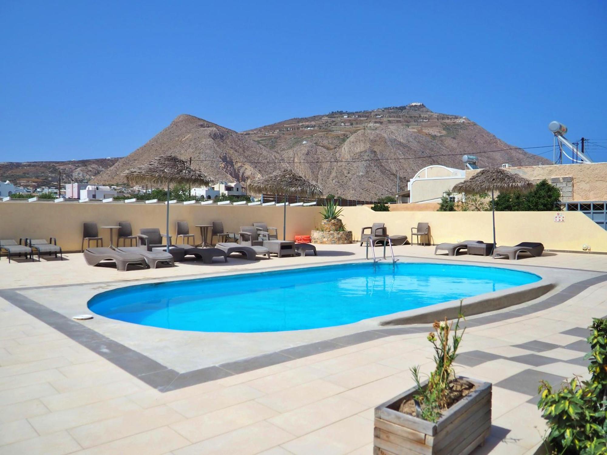 Aparthotel Leon Santorini Perivolos  Esterno foto