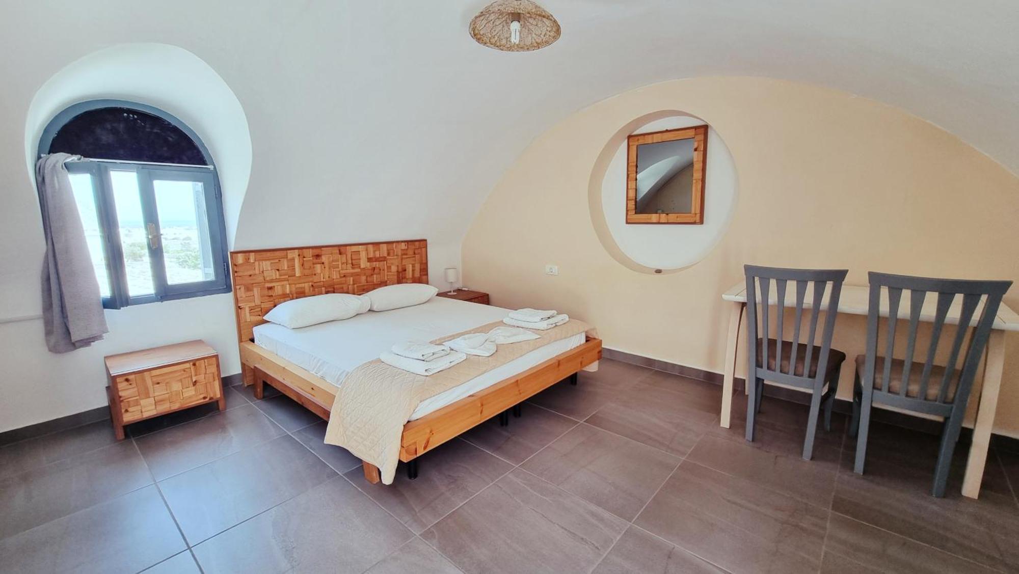 Aparthotel Leon Santorini Perivolos  Esterno foto