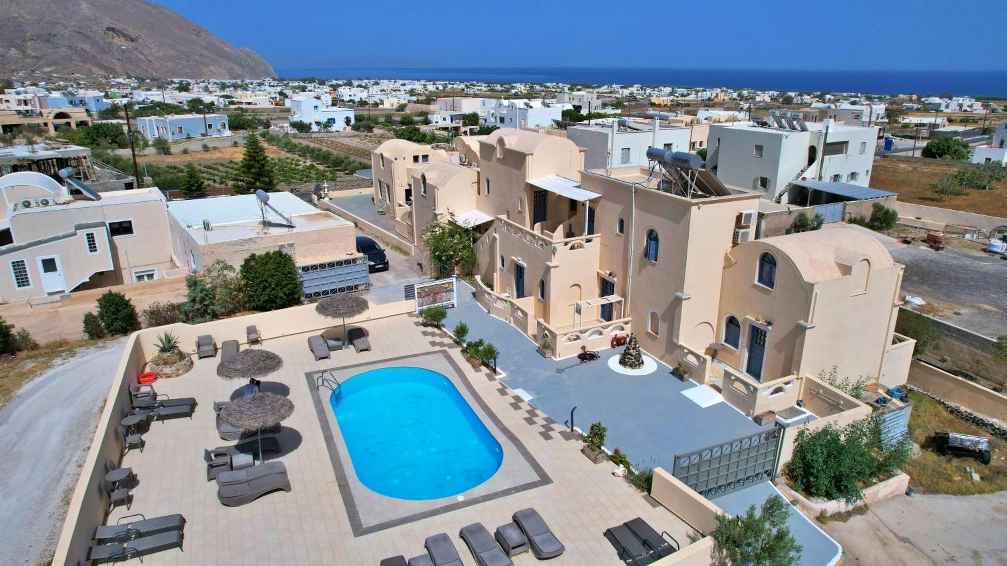 Aparthotel Leon Santorini Perivolos  Esterno foto