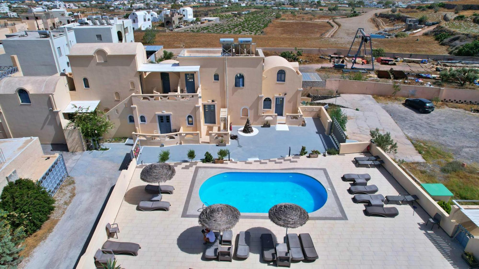 Aparthotel Leon Santorini Perivolos  Esterno foto
